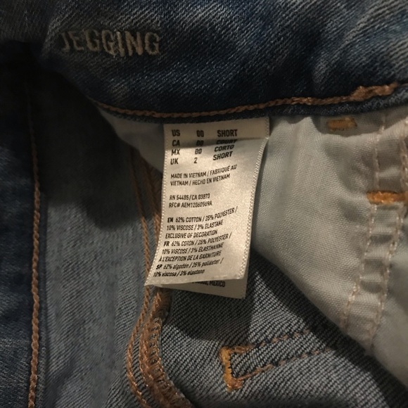 light wash american eagle jeans - Picture 4 of 4